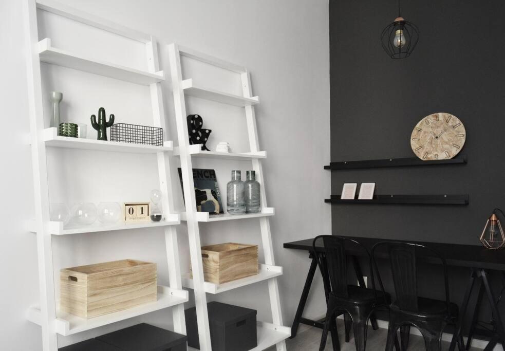 부쿠레슈티 2 Bdr / Cozy Ap Near Old Town 아파트 외부 사진